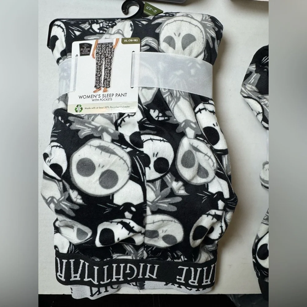Nightmare Before Christmas Women’s Velour Sleep Pants - Picture 6 of 7
